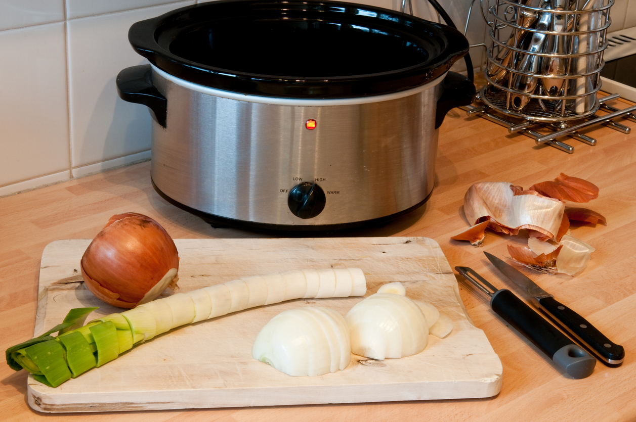 10 Slow Cooker Meals with 5 Ingredients or Less | Blain's Farm & Fleet