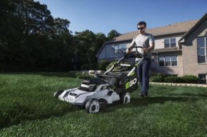 Choosing The Right Lawn Mower For Your Lawn