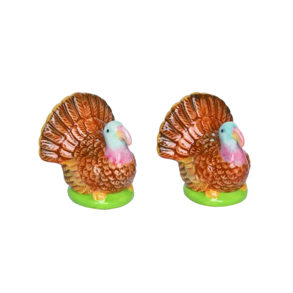 turkey salt and pepper shakers