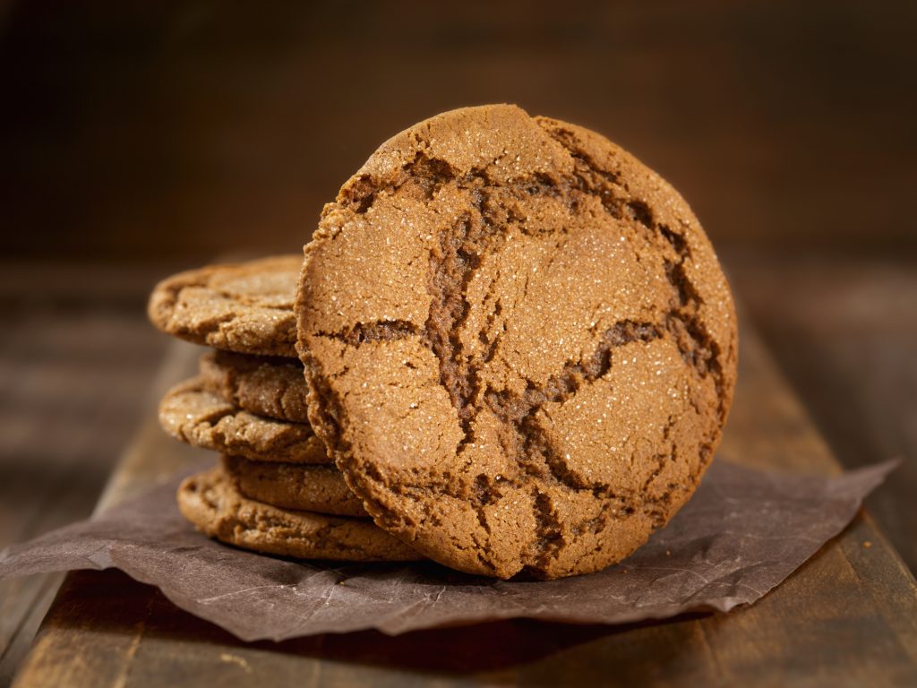crunchy molasses cookies